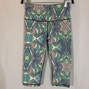 Victoria’s Secret Sport Knockout Crop